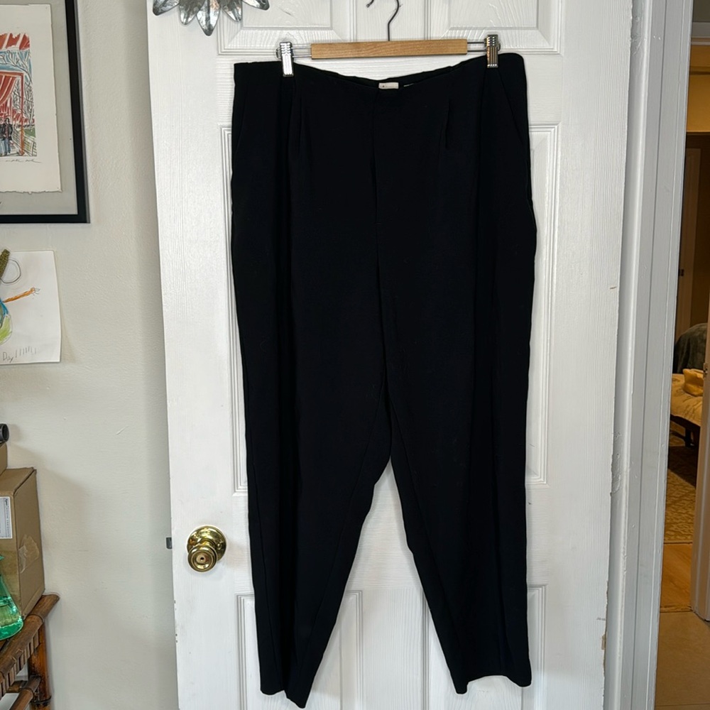 A New Day High-Rise Stretch Wide Leg Pleated Trousers. Sz 17 Color Black.